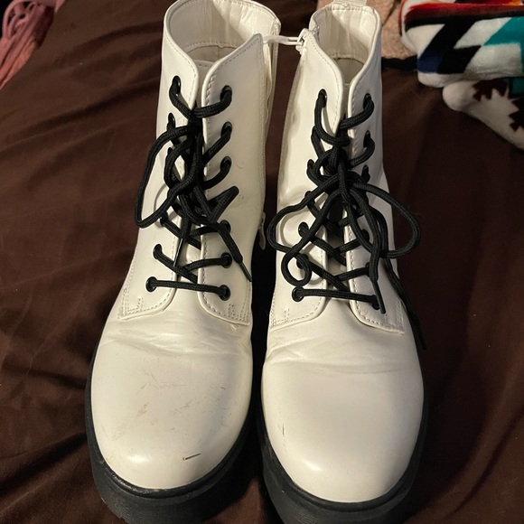 Forever 21 Shoes - Forever 21 boots